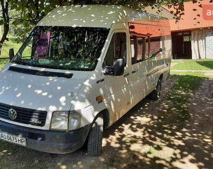 Белый Фольксваген ЛТ, объемом двигателя 2.5 л и пробегом 185 тыс. км за 6900 $, фото 1 на Automoto.ua