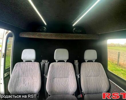 Белый Фольксваген ЛТ, объемом двигателя 2.5 л и пробегом 651 тыс. км за 8400 $, фото 4 на Automoto.ua