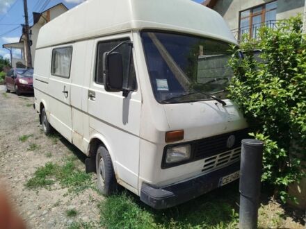 Білий Фольксваген ЛТ, об'ємом двигуна 2.4 л та пробігом 2 тис. км за 2100 $, фото 1 на Automoto.ua