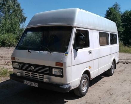 Білий Фольксваген ЛТ, об'ємом двигуна 2.4 л та пробігом 70 тис. км за 3900 $, фото 1 на Automoto.ua
