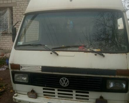 Белый Фольксваген ЛТ, объемом двигателя 2.4 л и пробегом 279 тыс. км за 850 $, фото 1 на Automoto.ua