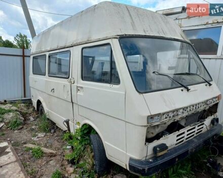 Білий Фольксваген ЛТ, об'ємом двигуна 2.38 л та пробігом 300 тис. км за 700 $, фото 1 на Automoto.ua