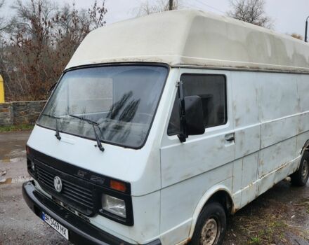 Белый Фольксваген ЛТ, объемом двигателя 2.4 л и пробегом 100 тыс. км за 1182 $, фото 1 на Automoto.ua