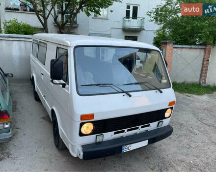 Білий Фольксваген ЛТ, об'ємом двигуна 2.38 л та пробігом 380 тис. км за 3300 $, фото 1 на Automoto.ua