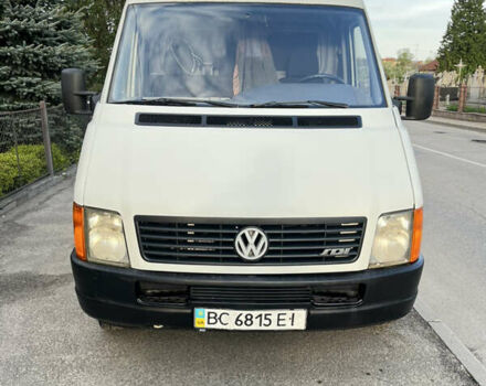 Белый Фольксваген ЛТ, объемом двигателя 2.46 л и пробегом 498 тыс. км за 5200 $, фото 1 на Automoto.ua