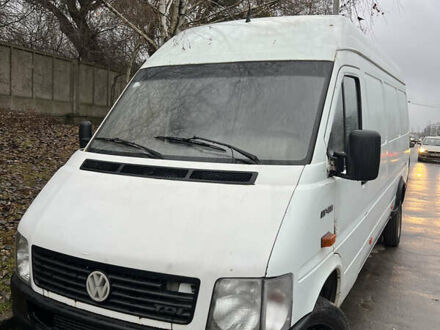 Белый Фольксваген ЛТ, объемом двигателя 2.8 л и пробегом 600 тыс. км за 6000 $, фото 1 на Automoto.ua