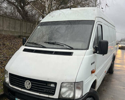 Белый Фольксваген ЛТ, объемом двигателя 2.8 л и пробегом 600 тыс. км за 6000 $, фото 1 на Automoto.ua