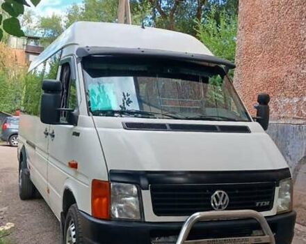 Белый Фольксваген ЛТ, объемом двигателя 2.8 л и пробегом 110 тыс. км за 8500 $, фото 1 на Automoto.ua