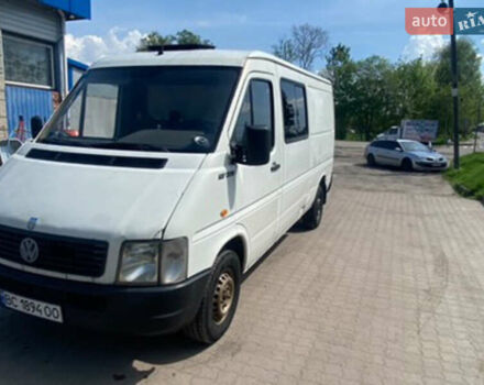 Белый Фольксваген ЛТ, объемом двигателя 2.5 л и пробегом 400 тыс. км за 2999 $, фото 1 на Automoto.ua
