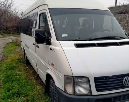 Белый Фольксваген ЛТ, объемом двигателя 2.5 л и пробегом 500 тыс. км за 5000 $, фото 1 на Automoto.ua