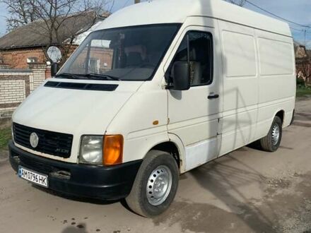 Белый Фольксваген ЛТ, объемом двигателя 2.46 л и пробегом 600 тыс. км за 6000 $, фото 1 на Automoto.ua