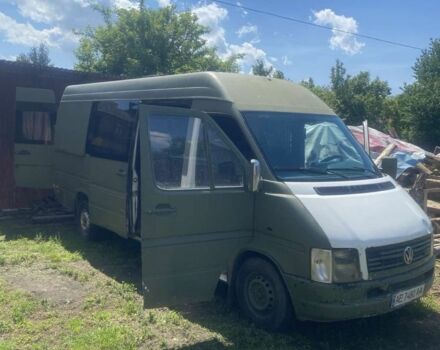 Белый Фольксваген ЛТ, объемом двигателя 2.5 л и пробегом 450 тыс. км за 3000 $, фото 1 на Automoto.ua