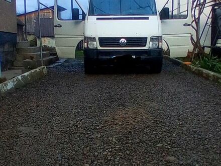 Білий Фольксваген ЛТ, об'ємом двигуна 2.8 л та пробігом 380 тис. км за 6300 $, фото 1 на Automoto.ua