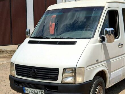 Белый Фольксваген ЛТ, объемом двигателя 2.5 л и пробегом 525 тыс. км за 2599 $, фото 1 на Automoto.ua