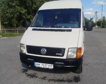 Білий Фольксваген ЛТ, об'ємом двигуна 2.5 л та пробігом 650 тис. км за 9300 $, фото 1 на Automoto.ua