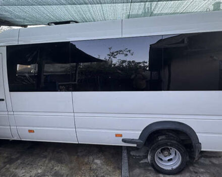 Белый Фольксваген ЛТ, объемом двигателя 2.46 л и пробегом 495 тыс. км за 8300 $, фото 1 на Automoto.ua