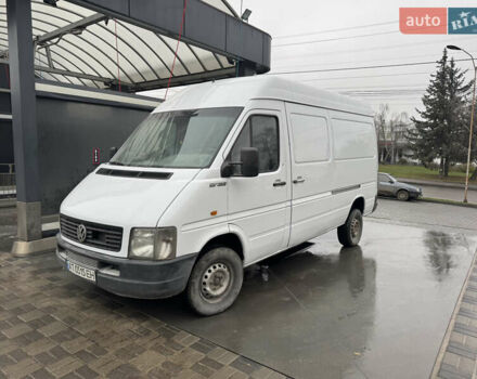 Белый Фольксваген ЛТ, объемом двигателя 2.46 л и пробегом 500 тыс. км за 5000 $, фото 1 на Automoto.ua