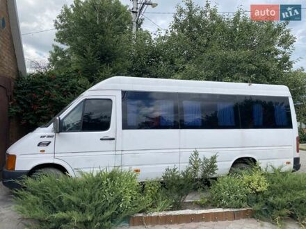 Фольксваген ЛТ 2002 у Кропивницькому (Кіровограді) на Automoto.ua Білий Фольксваген ЛТ, об'ємом двигуна 2.5 л та пробігом 200 тис. км за 4900 $, фото 1 на Automoto.ua