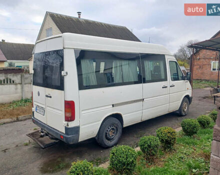 Белый Фольксваген ЛТ, объемом двигателя 2.46 л и пробегом 470 тыс. км за 8499 $, фото 1 на Automoto.ua