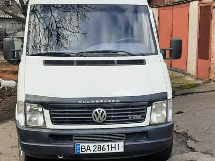 Белый Фольксваген ЛТ, объемом двигателя 2.46 л и пробегом 420 тыс. км за 7500 $, фото 1 на Automoto.ua