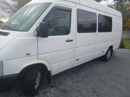 Белый Фольксваген ЛТ, объемом двигателя 2.5 л и пробегом 700 тыс. км за 7500 $, фото 1 на Automoto.ua