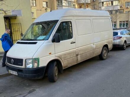 Белый Фольксваген ЛТ, объемом двигателя 2.5 л и пробегом 520 тыс. км за 4900 $, фото 1 на Automoto.ua