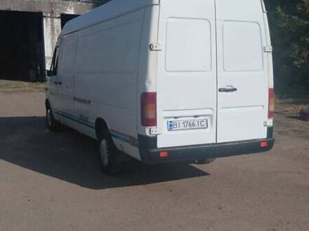 Белый Фольксваген ЛТ, объемом двигателя 2.46 л и пробегом 700 тыс. км за 7800 $, фото 1 на Automoto.ua