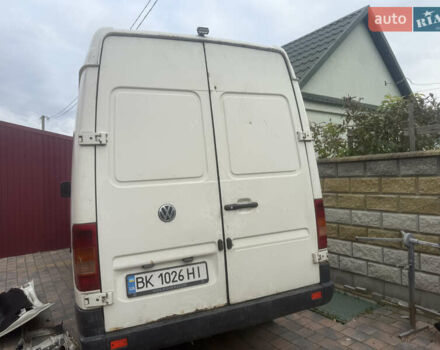 Белый Фольксваген ЛТ, объемом двигателя 2.46 л и пробегом 555 тыс. км за 4500 $, фото 1 на Automoto.ua