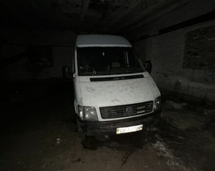 Белый Фольксваген ЛТ, объемом двигателя 2.5 л и пробегом 400 тыс. км за 5000 $, фото 1 на Automoto.ua