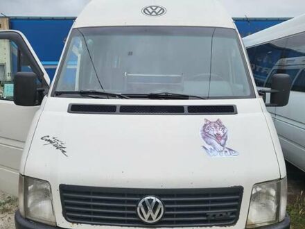 Білий Фольксваген ЛТ, об'ємом двигуна 2.46 л та пробігом 650 тис. км за 10500 $, фото 1 на Automoto.ua