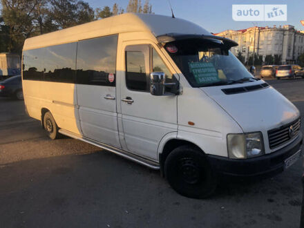 Білий Фольксваген ЛТ, об'ємом двигуна 2.46 л та пробігом 250 тис. км за 9200 $, фото 1 на Automoto.ua