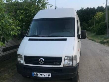 Белый Фольксваген ЛТ, объемом двигателя 2.46 л и пробегом 511 тыс. км за 9100 $, фото 1 на Automoto.ua