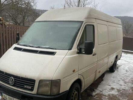 Белый Фольксваген ЛТ, объемом двигателя 2.5 л и пробегом 1 тыс. км за 3500 $, фото 1 на Automoto.ua