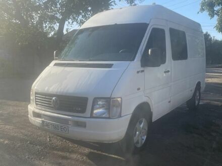 Белый Фольксваген ЛТ, объемом двигателя 3 л и пробегом 600 тыс. км за 5600 $, фото 1 на Automoto.ua