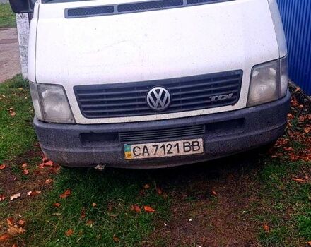 Белый Фольксваген ЛТ, объемом двигателя 2.5 л и пробегом 350 тыс. км за 4300 $, фото 1 на Automoto.ua