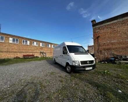 Білий Фольксваген ЛТ, об'ємом двигуна 2.5 л та пробігом 600 тис. км за 5900 $, фото 1 на Automoto.ua