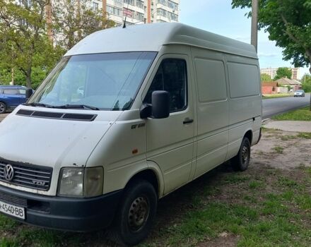Белый Фольксваген ЛТ, объемом двигателя 2.5 л и пробегом 520 тыс. км за 7600 $, фото 1 на Automoto.ua