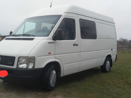 Белый Фольксваген ЛТ, объемом двигателя 2 л и пробегом 252 тыс. км за 8700 $, фото 1 на Automoto.ua