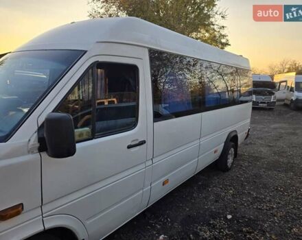 Бежевый Фольксваген ЛТ, объемом двигателя 2.5 л и пробегом 300 тыс. км за 9800 $, фото 2 на Automoto.ua