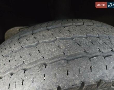 Бежевый Фольксваген ЛТ, объемом двигателя 2.5 л и пробегом 300 тыс. км за 9800 $, фото 4 на Automoto.ua