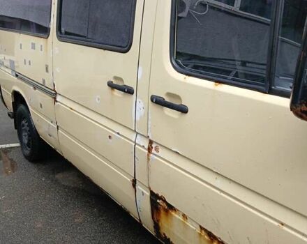 Бежевий Фольксваген ЛТ, об'ємом двигуна 2.46 л та пробігом 600 тис. км за 4500 $, фото 3 на Automoto.ua