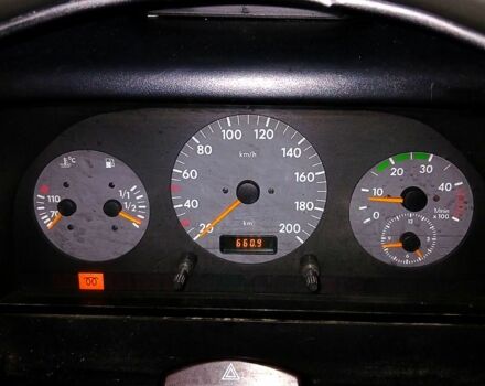 Бежевий Фольксваген ЛТ, об'ємом двигуна 2.5 л та пробігом 620 тис. км за 4500 $, фото 3 на Automoto.ua