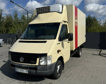 Бежевий Фольксваген ЛТ, об'ємом двигуна 2.46 л та пробігом 357 тис. км за 13000 $, фото 1 на Automoto.ua