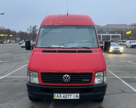 Красный Фольксваген ЛТ, объемом двигателя 2.5 л и пробегом 50 тыс. км за 4900 $, фото 1 на Automoto.ua