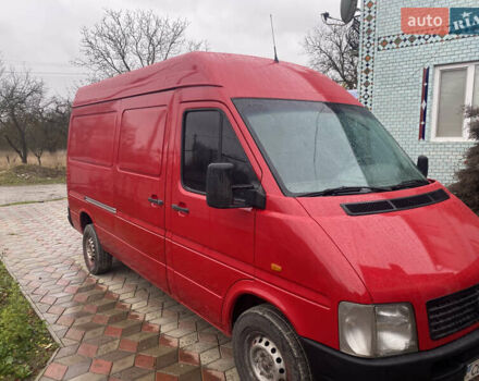 Красный Фольксваген ЛТ, объемом двигателя 0 л и пробегом 280 тыс. км за 11000 $, фото 1 на Automoto.ua