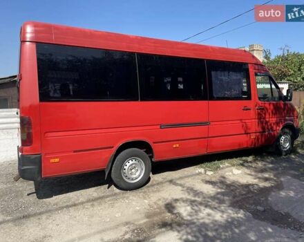 Красный Фольксваген ЛТ, объемом двигателя 2.46 л и пробегом 550 тыс. км за 6800 $, фото 1 на Automoto.ua