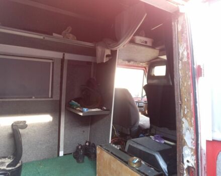 Червоний Фольксваген ЛТ, об'ємом двигуна 2.4 л та пробігом 160 тис. км за 1600 $, фото 6 на Automoto.ua