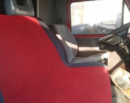 Червоний Фольксваген ЛТ, об'ємом двигуна 2.4 л та пробігом 160 тис. км за 1600 $, фото 4 на Automoto.ua