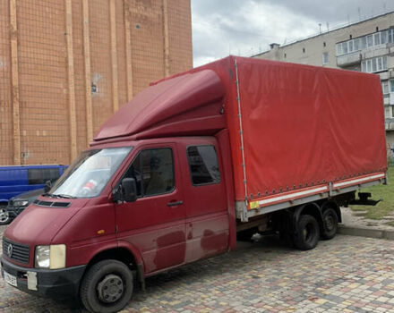 Красный Фольксваген ЛТ, объемом двигателя 2.8 л и пробегом 300 тыс. км за 8500 $, фото 1 на Automoto.ua