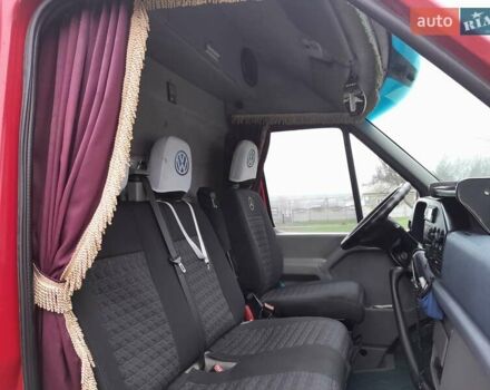Красный Фольксваген ЛТ, объемом двигателя 2.8 л и пробегом 630 тыс. км за 9900 $, фото 5 на Automoto.ua